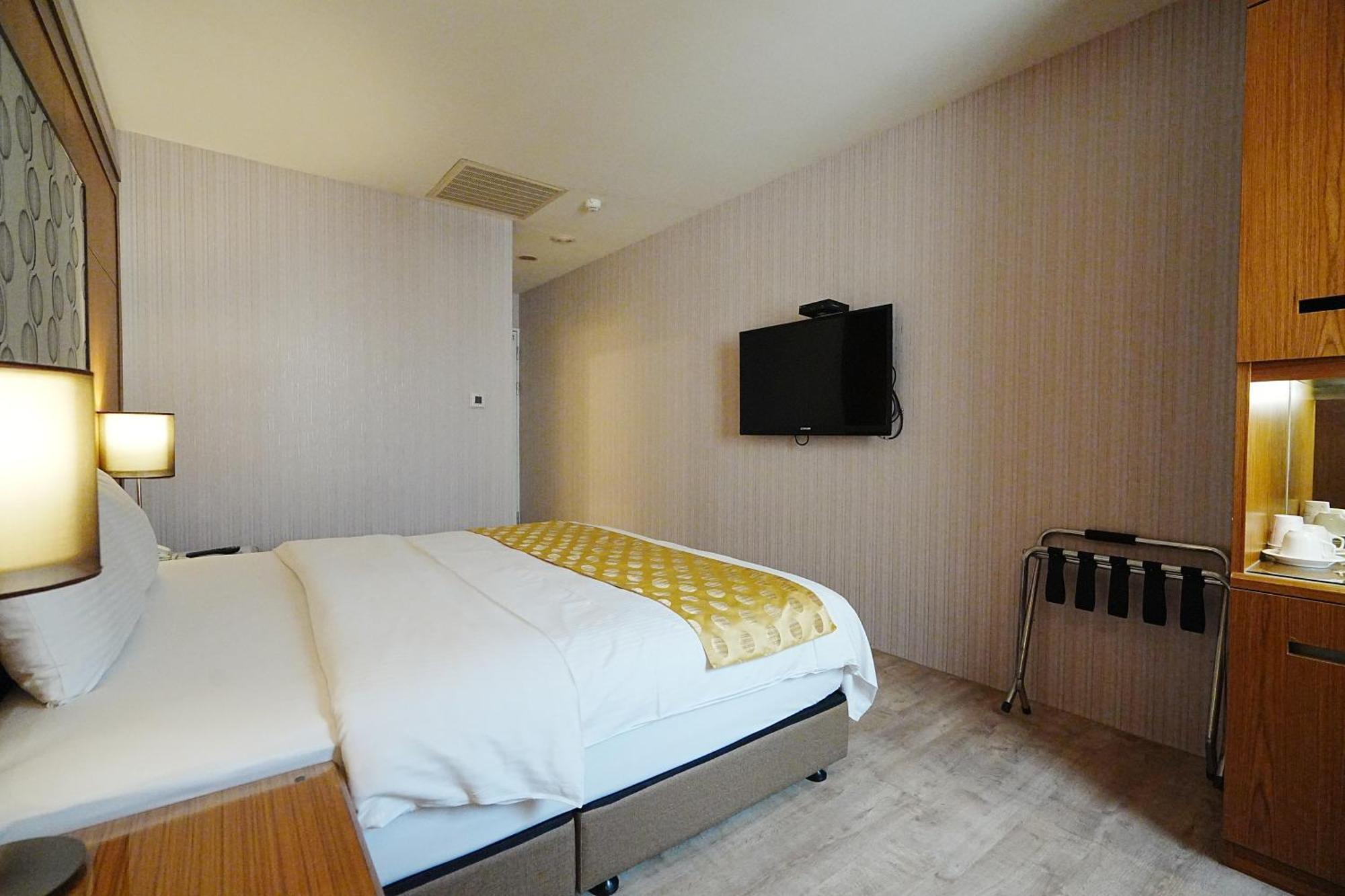 York Hotel Taipeh Exterior foto